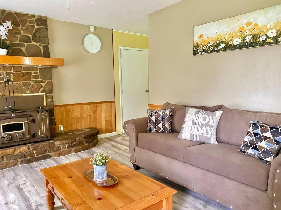 Southern Charm Villa Camden Екстериор снимка